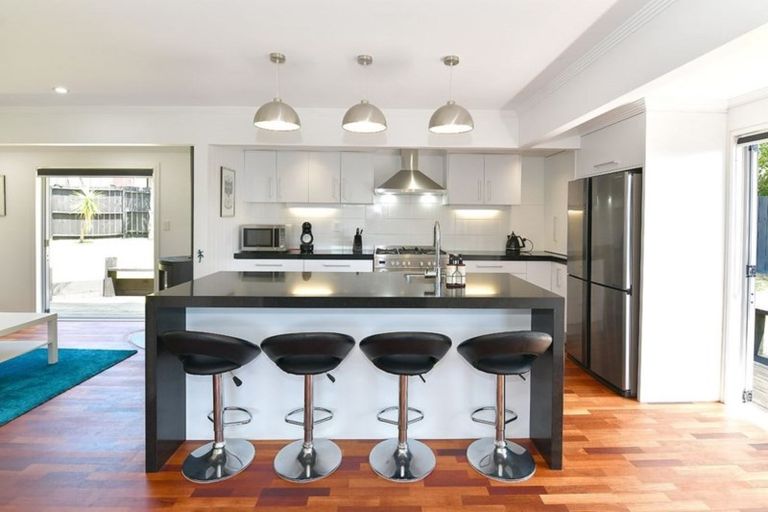 Photo of property in 21 Admiralty Rise, Gulf Harbour, Whangaparaoa, 0930