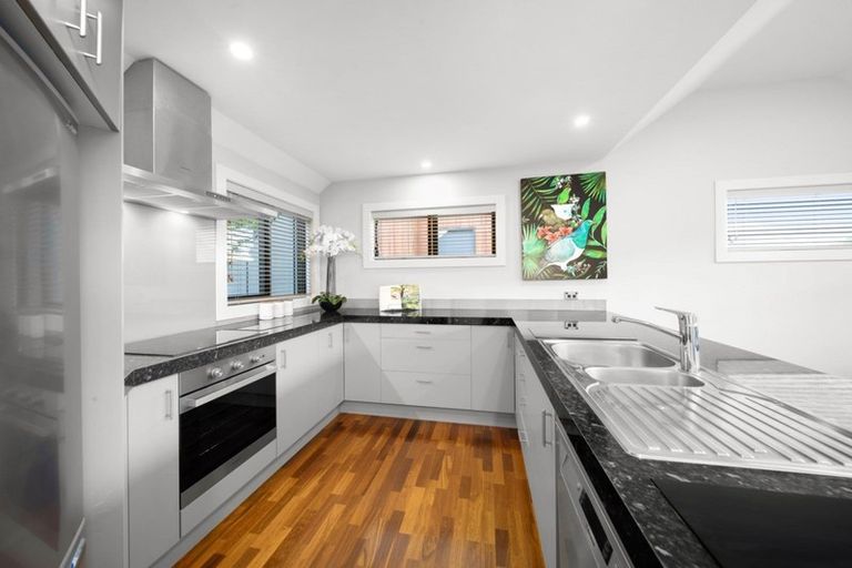 Photo of property in Marina Village, 1/10 Marina Drive, Frankton, Queenstown, 9300