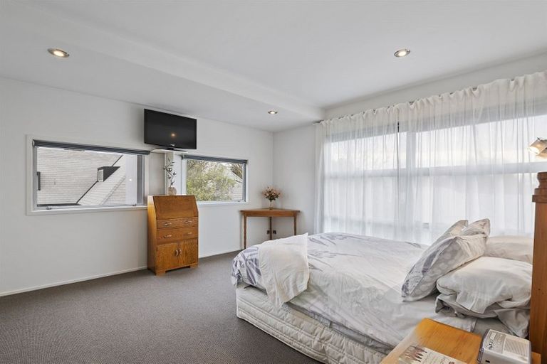 Photo of property in 76a Glandovey Road, Fendalton, Christchurch, 8052