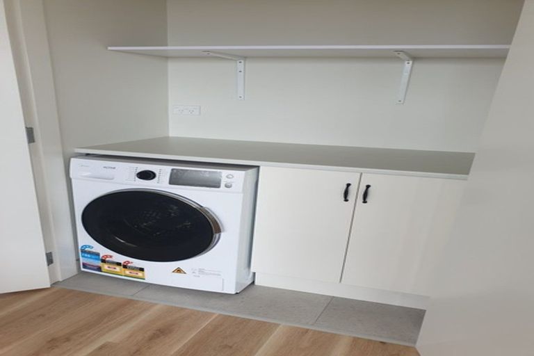 Photo of property in 185 West Road, Kaukapakapa, 0873