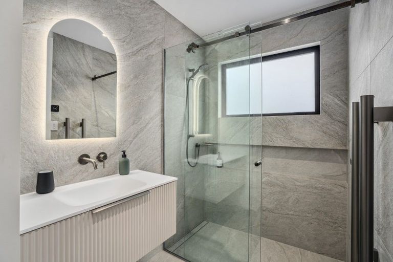 Photo of property in 27 Rubus Street, Wanaka, 9382