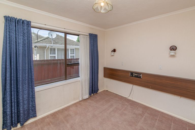Photo of property in 50 Dunstan Crescent, Hornby, Christchurch, 8042