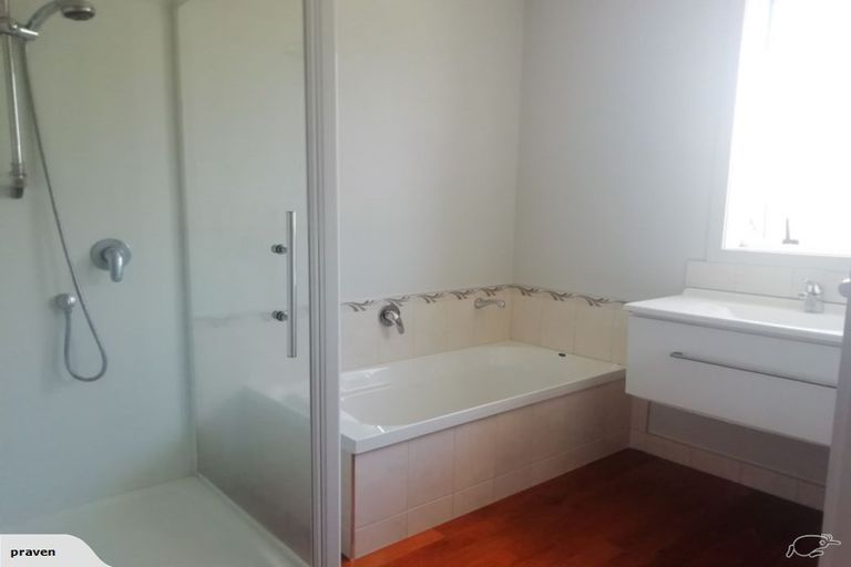 Photo of property in 5 Kingsley Street, St Andrews, Hamilton, 3200