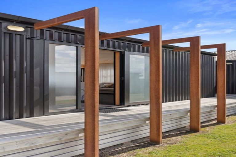 Photo of property in 104b Aickin Road, Whangamata, 3620