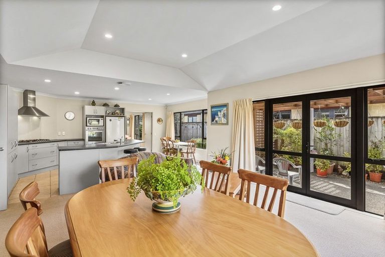 Photo of property in 29 Consort Close, Paraparaumu Beach, Paraparaumu, 5032