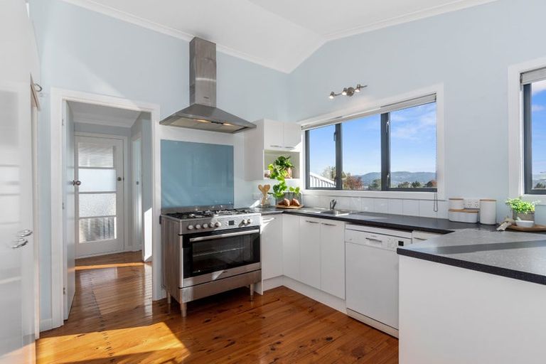 Photo of property in 42 Onerahi Road, Onerahi, Whangarei, 0110