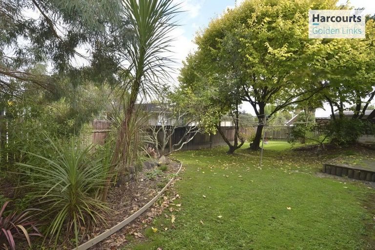 Photo of property in 3 Ballial Place, West Harbour, Auckland, 0618
