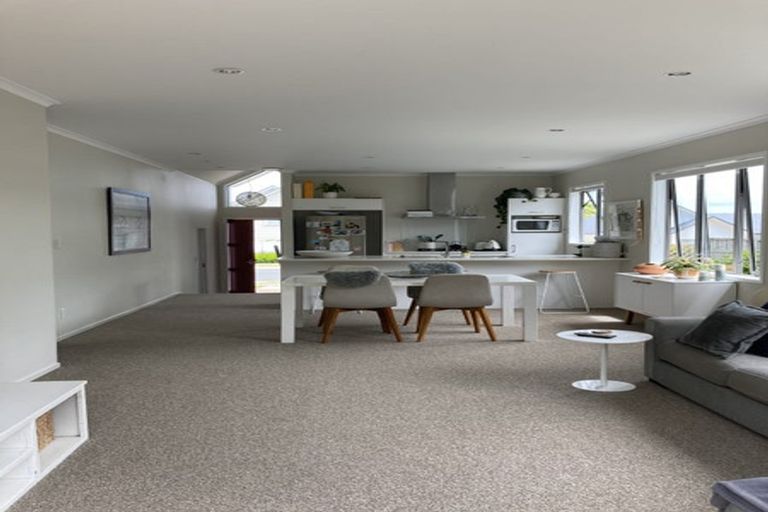 Photo of property in 32 Cape Cod Drive, Gulf Harbour, Whangaparaoa, 0930