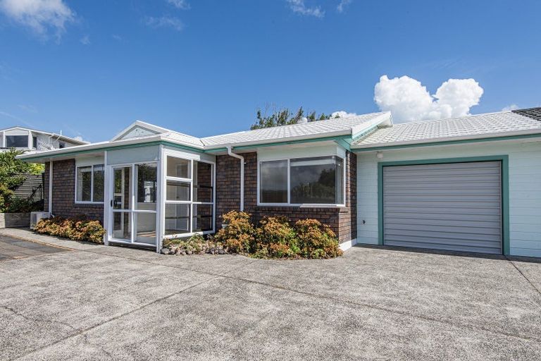 Photo of property in 8b Lockesley Place, Onerahi, Whangarei, 0110