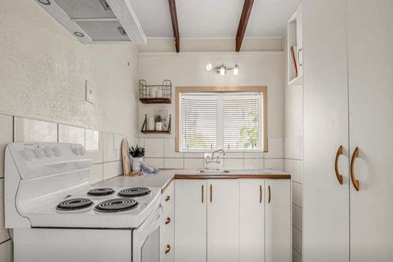 Photo of property in 3/130 Pukehina Parade, Pukehina, 3189