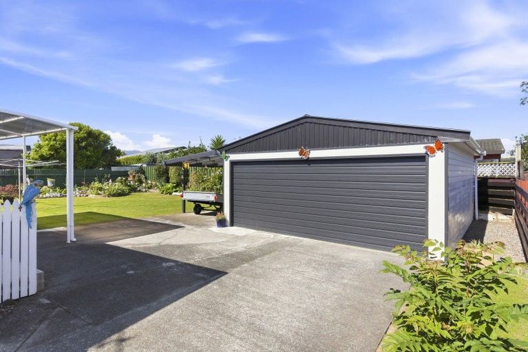 Photo of property in 54 Kennedy Drive, Levin, 5510