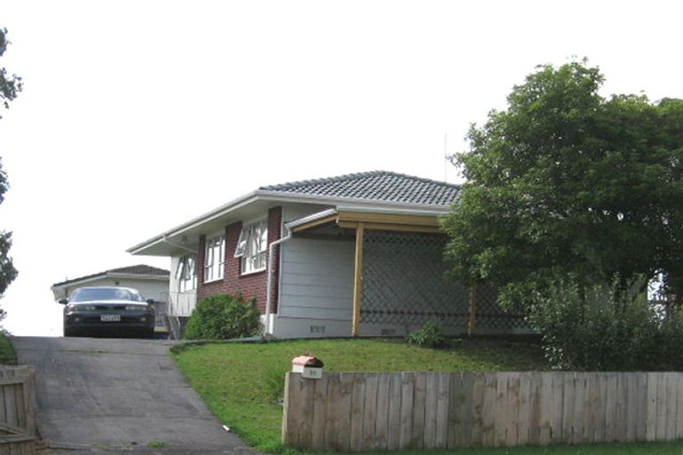 Photo of property in 54 Widmore Drive, Massey, Auckland, 0614