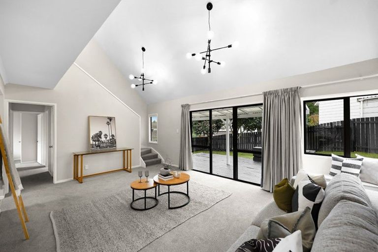 Photo of property in 17 Caulfield Place, Nawton, Hamilton, 3200