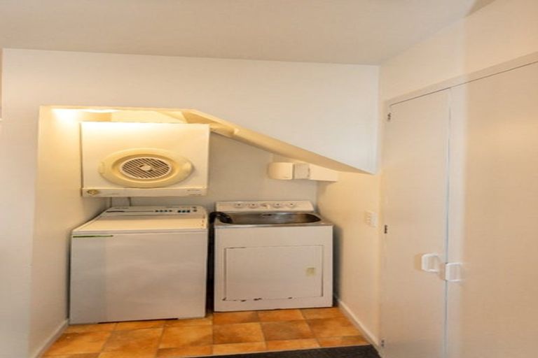 Photo of property in 4/74 Hansons Lane, Upper Riccarton, Christchurch, 8041