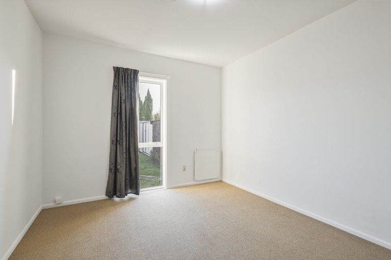 Photo of property in 8 Buckham Street, Rangiora, 7400