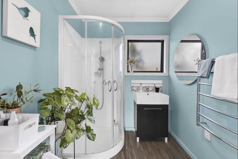 Photo of property in 145 Main Road, Luggate, Cromwell, 9383