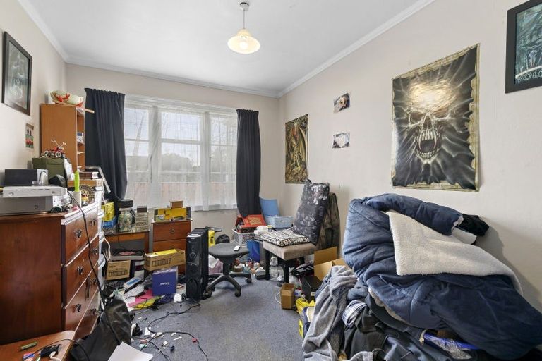 Photo of property in 22 Sandford Street, Trentham, Upper Hutt, 5018