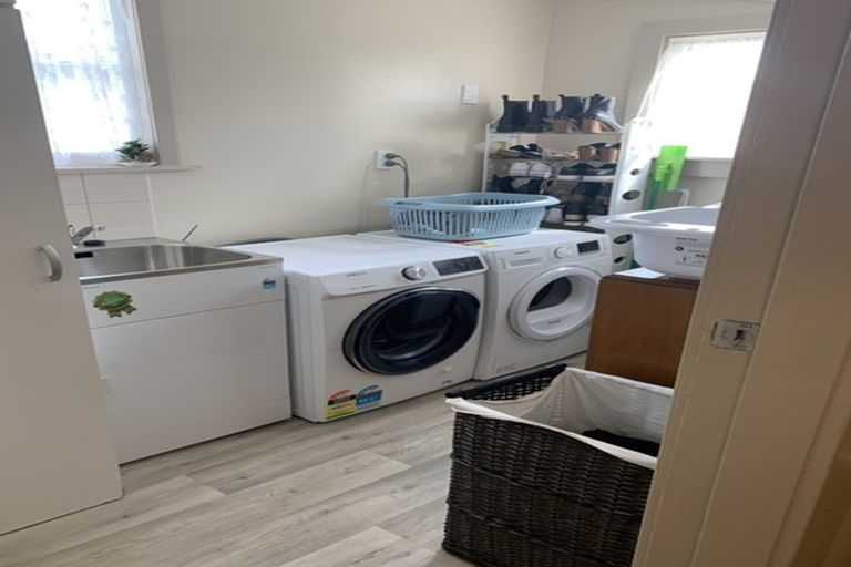 Photo of property in 21 Adelaide Street, Petone, Lower Hutt, 5012