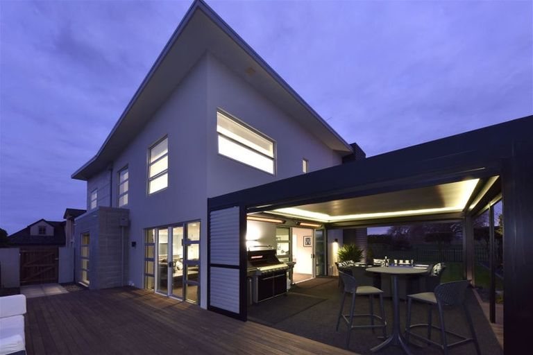 Photo of property in 36 Birkdale Drive, Shirley, Christchurch, 8061