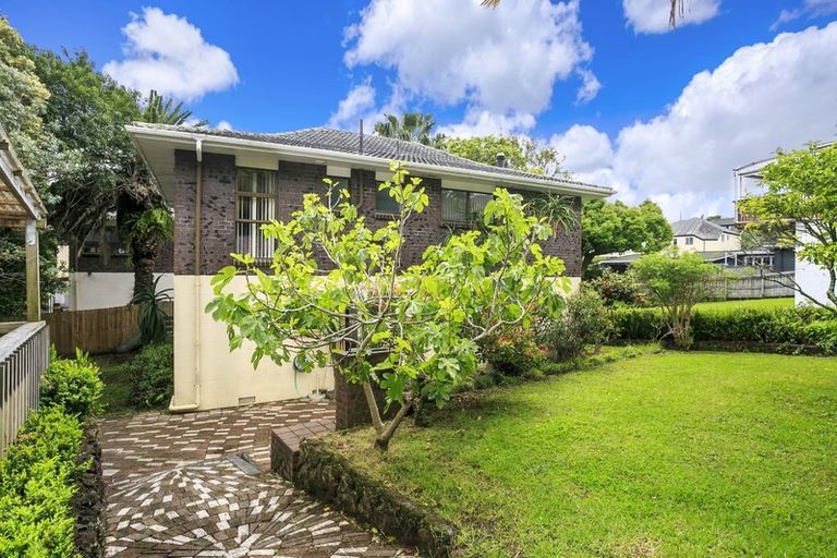 Photo of property in 3/24 Harley Road, Hauraki, Auckland, 0622