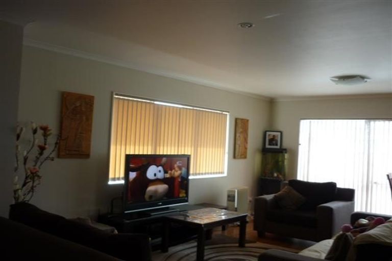 Photo of property in 27b Sturdee Road, Manurewa, Auckland, 2102