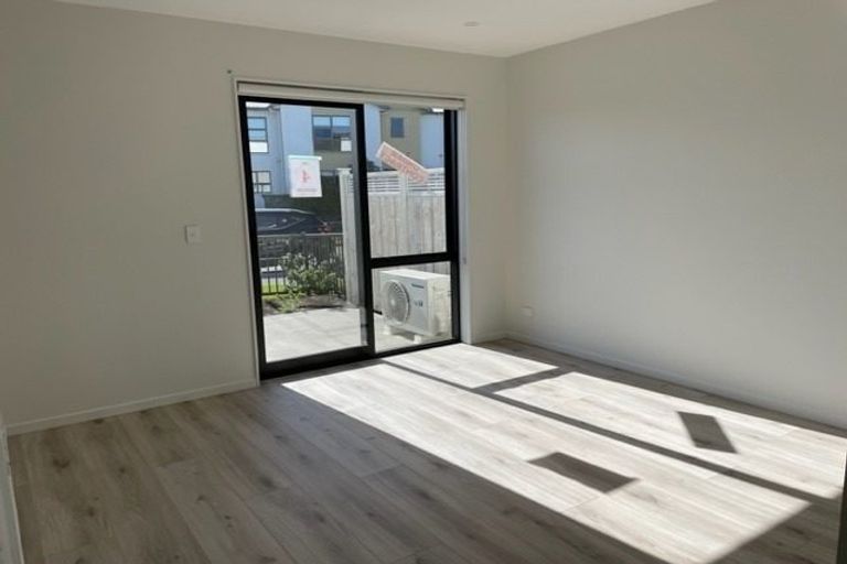 Photo of property in 7 Adlam Lane, Takanini, 2112