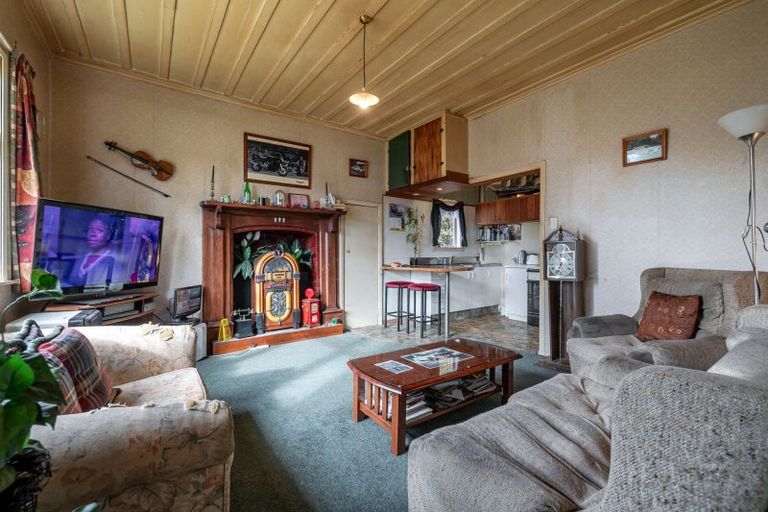 Photo of property in 22 Baring Street, Bunnythorpe, Palmerston North, 4481