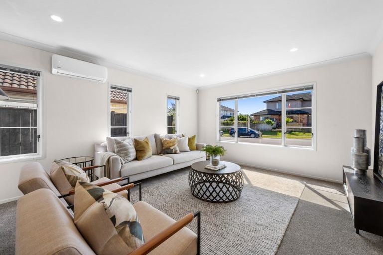 Photo of property in 8 Plantation Avenue, Flat Bush, Auckland, 2016