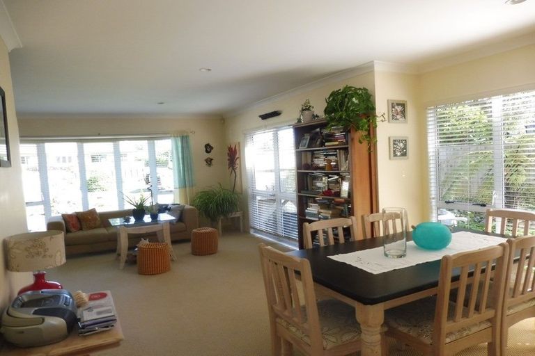 Photo of property in 9 Suffolk Drive, Otamatea, Whanganui, 4500