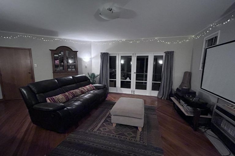 Photo of property in 2 Barraud Street, Avalon, Lower Hutt, 5011