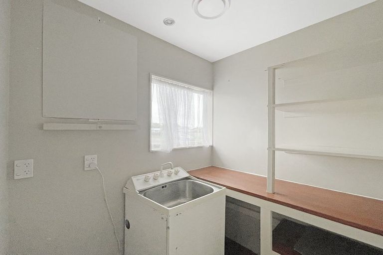 Photo of property in 3 Fuller Close, Levin, 5510