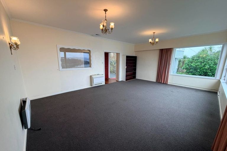 Photo of property in 106 Grafton Road, Roseneath, Wellington, 6011