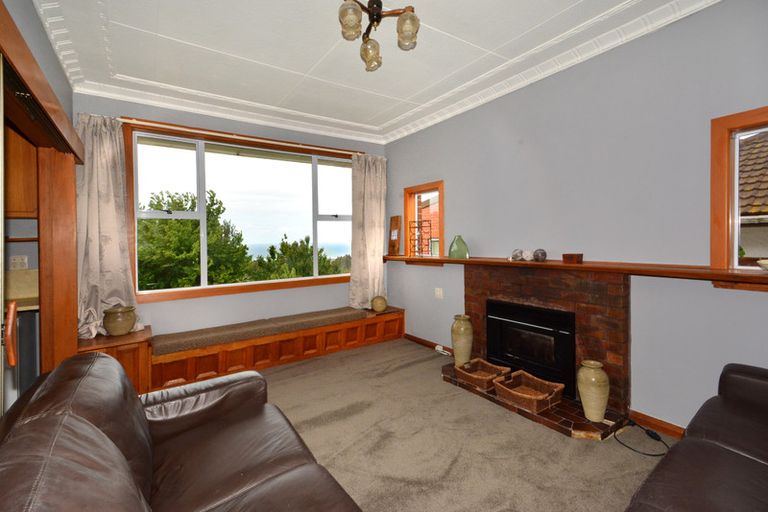 Photo of property in 294 Highcliff Road, Highcliff, Dunedin, 9013
