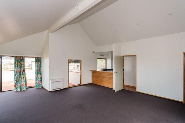 Photo of property in 10 Santa Maria Avenue, Mount Pleasant, Christchurch, 8081