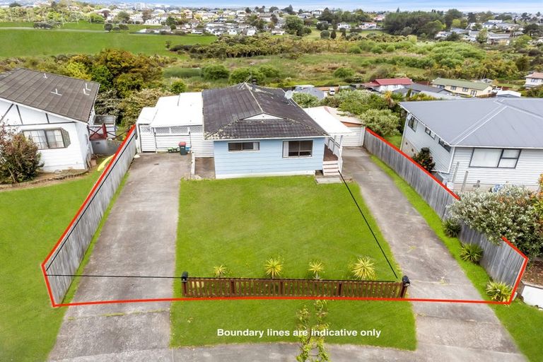 Photo of property in 5 Magellan Place, Papatoetoe, Auckland, 2025