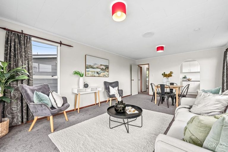 Photo of property in 79a-b Park Road, Belmont, Lower Hutt, 5010