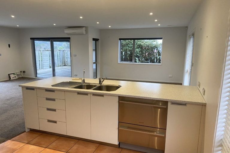 Photo of property in 201 Heta Road, Merrilands, New Plymouth, 4312