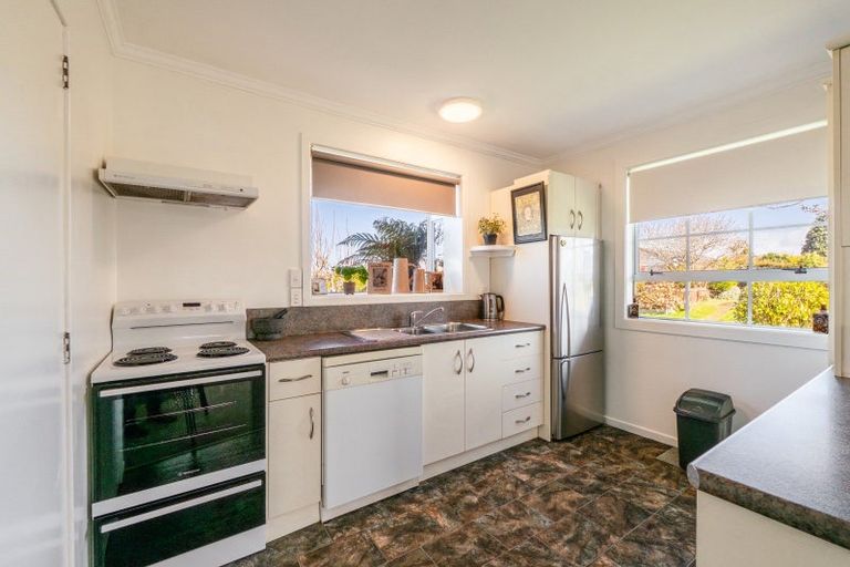 Photo of property in 73 Conway Crescent, Glengarry, Invercargill, 9810