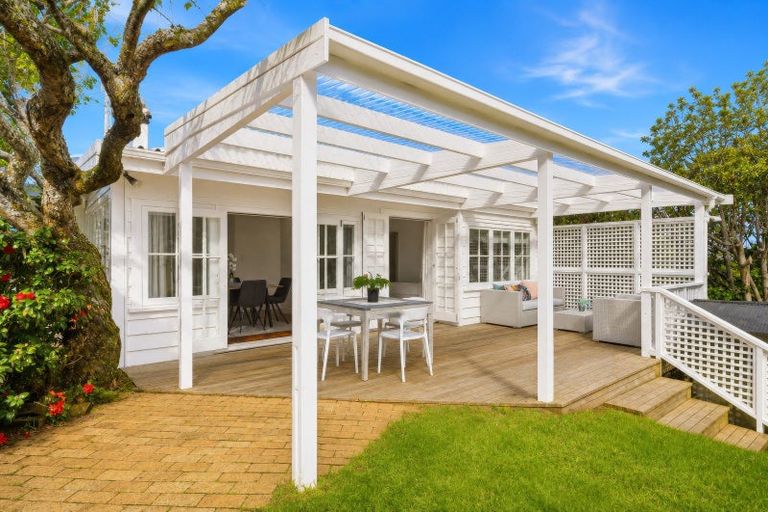 Photo of property in 3 Huia Street, Devonport, Auckland, 0624