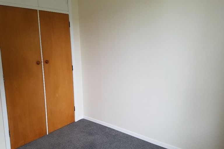 Photo of property in 2/62 Cuba Street, Petone, Lower Hutt, 5012