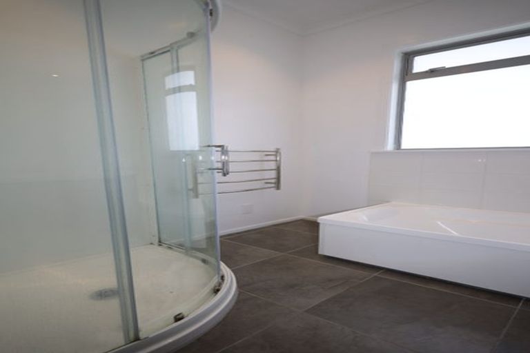 Photo of property in 14 Monokia Street, Fairy Springs, Rotorua, 3015