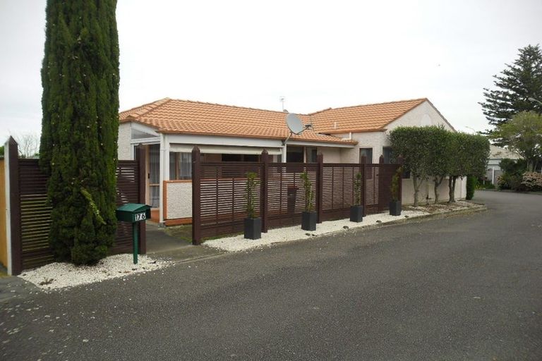 Photo of property in 176 Charles Street, Westshore, Napier, 4110