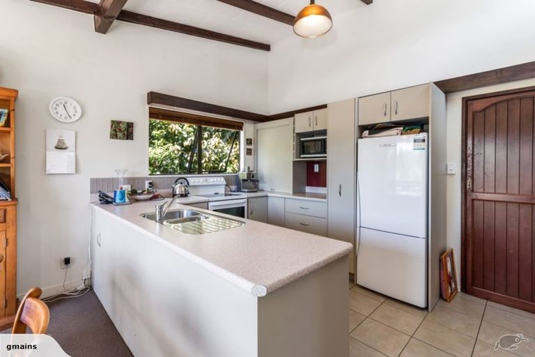 Photo of property in 50 Okareka Loop Road, Lake Okareka, Rotorua, 3076