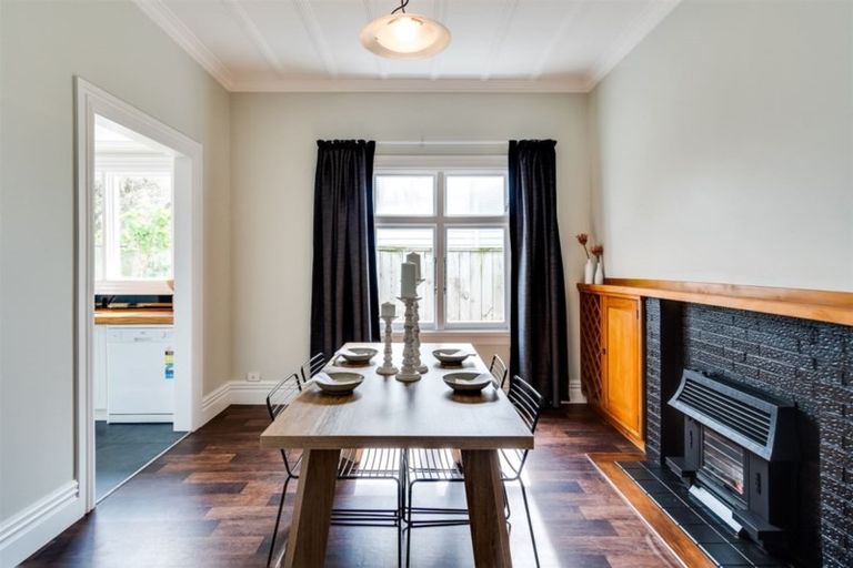 Photo of property in 80 Vigor Brown Street, Napier South, Napier, 4110