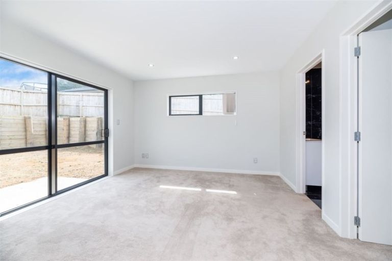 Photo of property in 42 Westmuir Crescent, Pokeno, 2402