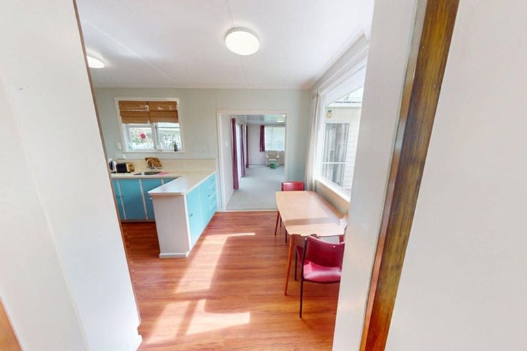 Photo of property in 5 Patea Place, Terrace End, Palmerston North, 4410
