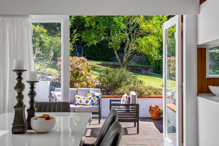 Photo of property in 70 Mountbatten Avenue, Hillcrest, Auckland, 0627