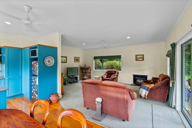 Photo of property in 347 Kuku Road East, Kuku, Levin, 5570