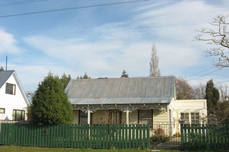 Photo of property in 107 Beach Street, Waikouaiti, 9510