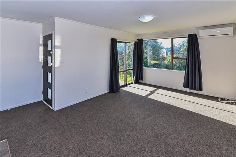 Photo of property in 125 Sykes Road, Weymouth, Auckland, 2103